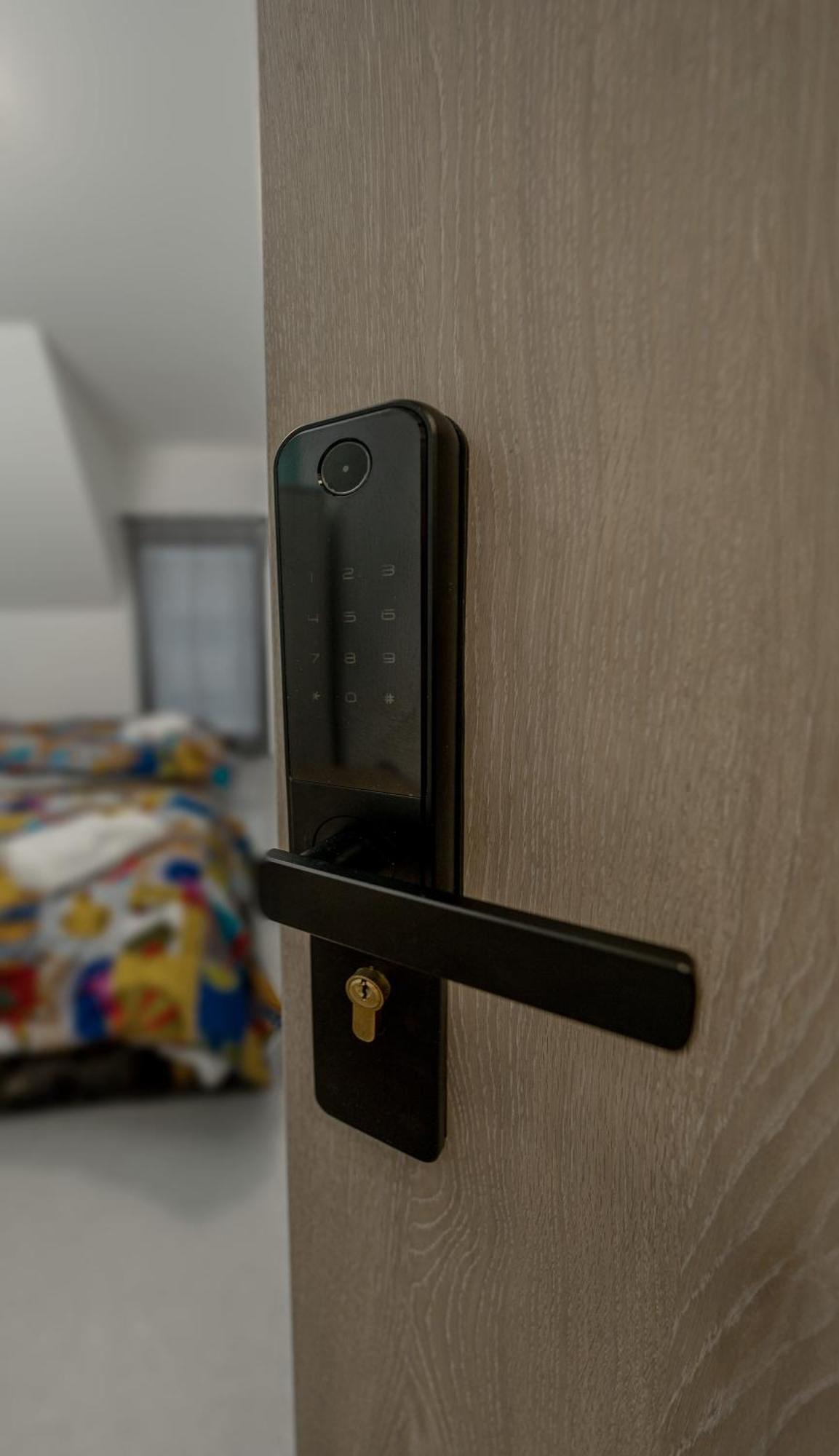 Soul Poznan Free Parking Bed & Breakfast Bagian luar foto